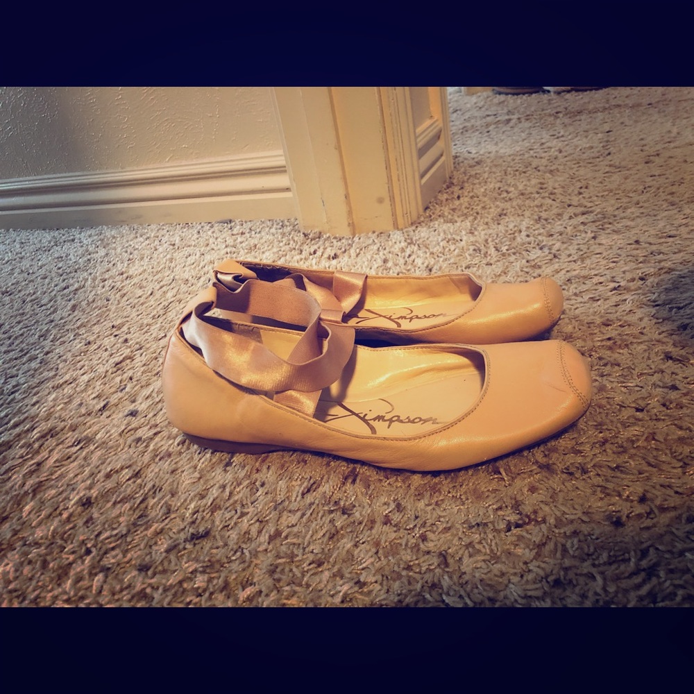 Jessica Simpson flats